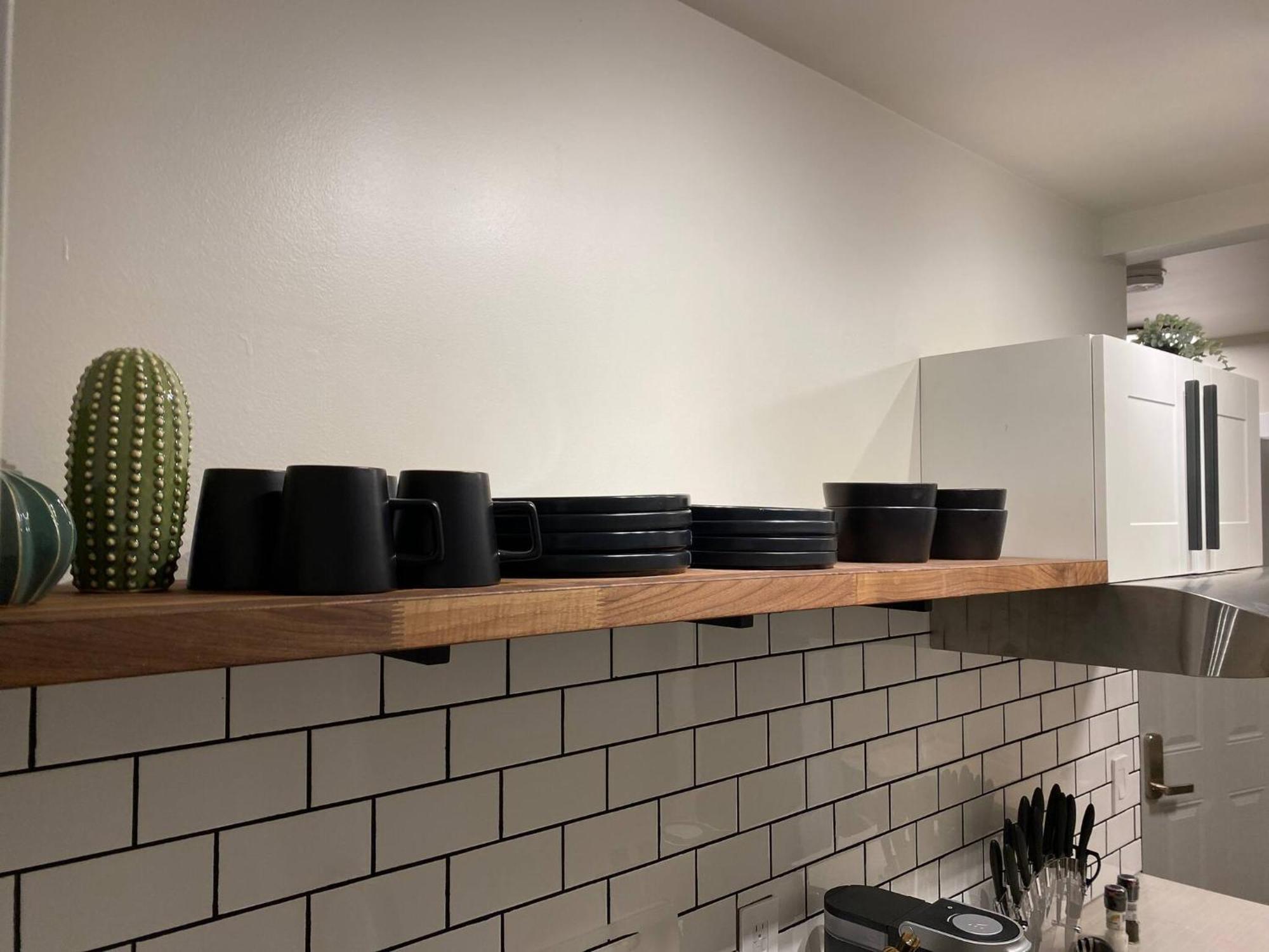 Central 2Br Near Unveristy And Whyte Ave 에드먼턴 외부 사진